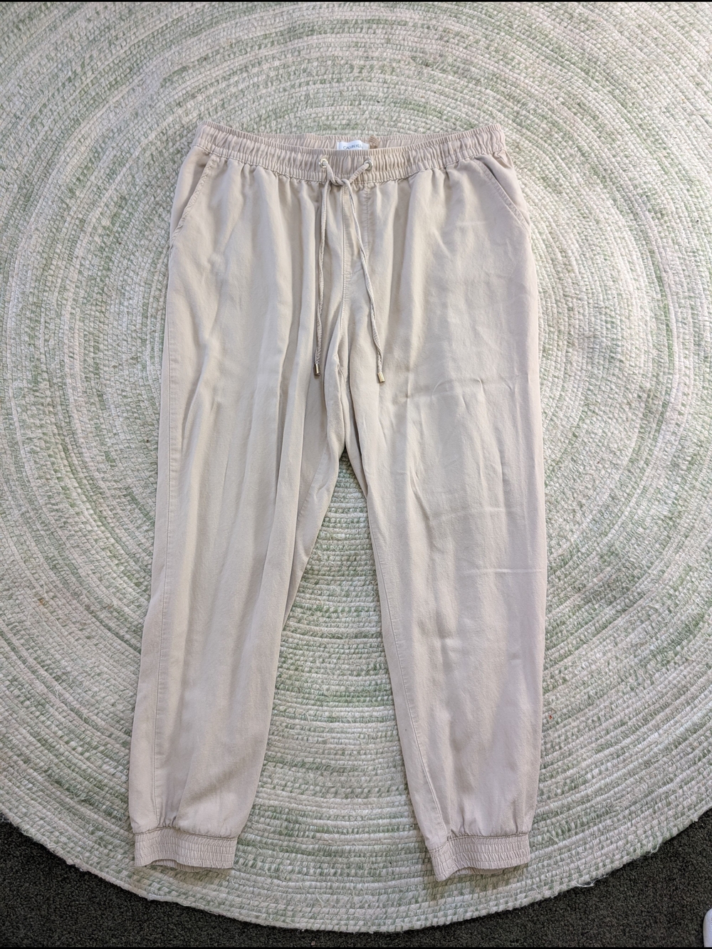 Calvin Klein Women's Light Beige Drawstring Joggers